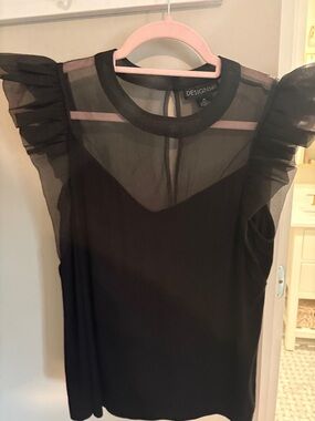DESIGN365 Black Sheer Ruffle Sleeve Top - M